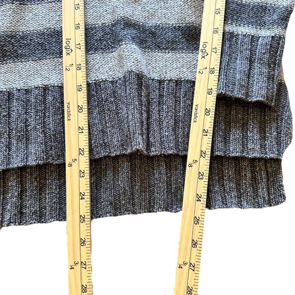 Toad Co sweater Women's size XS knit longsleeve gray stripes - Picture 6 of 11